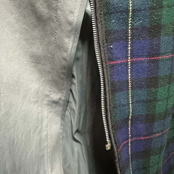 London Fog Women’s Vintage Trench-coat - Picture 12 of 13